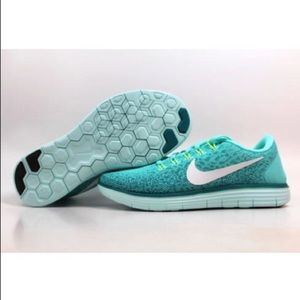 Nike Free RN Distance